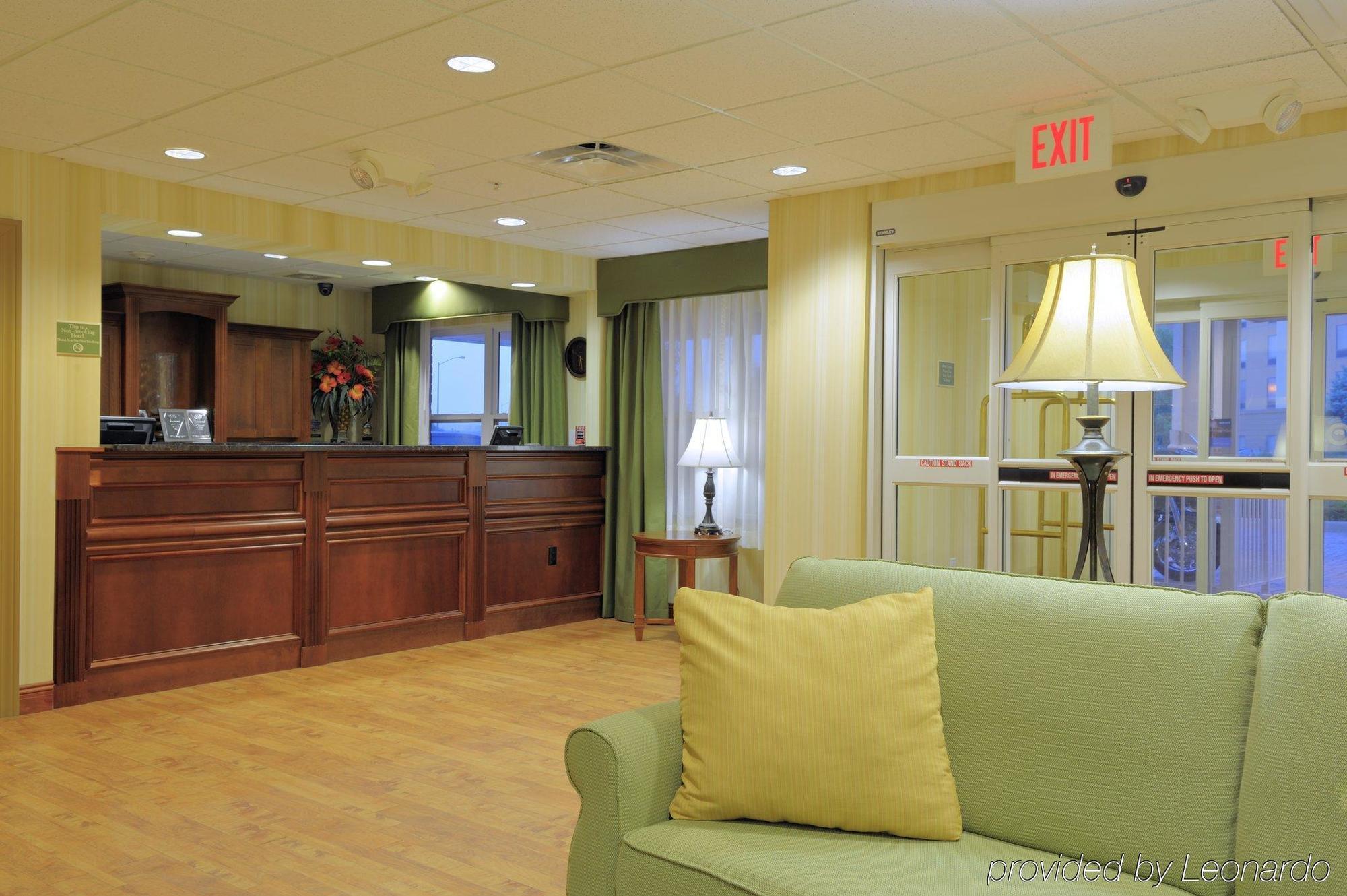 Hotel Country & By Radisson, - Toledo South